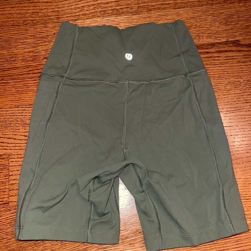 Lulu lemon biker shorts